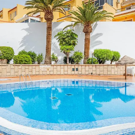 Trendy With A Heated Pool And Near Aqualand, 1a * Costa Adeje (Tenerife)